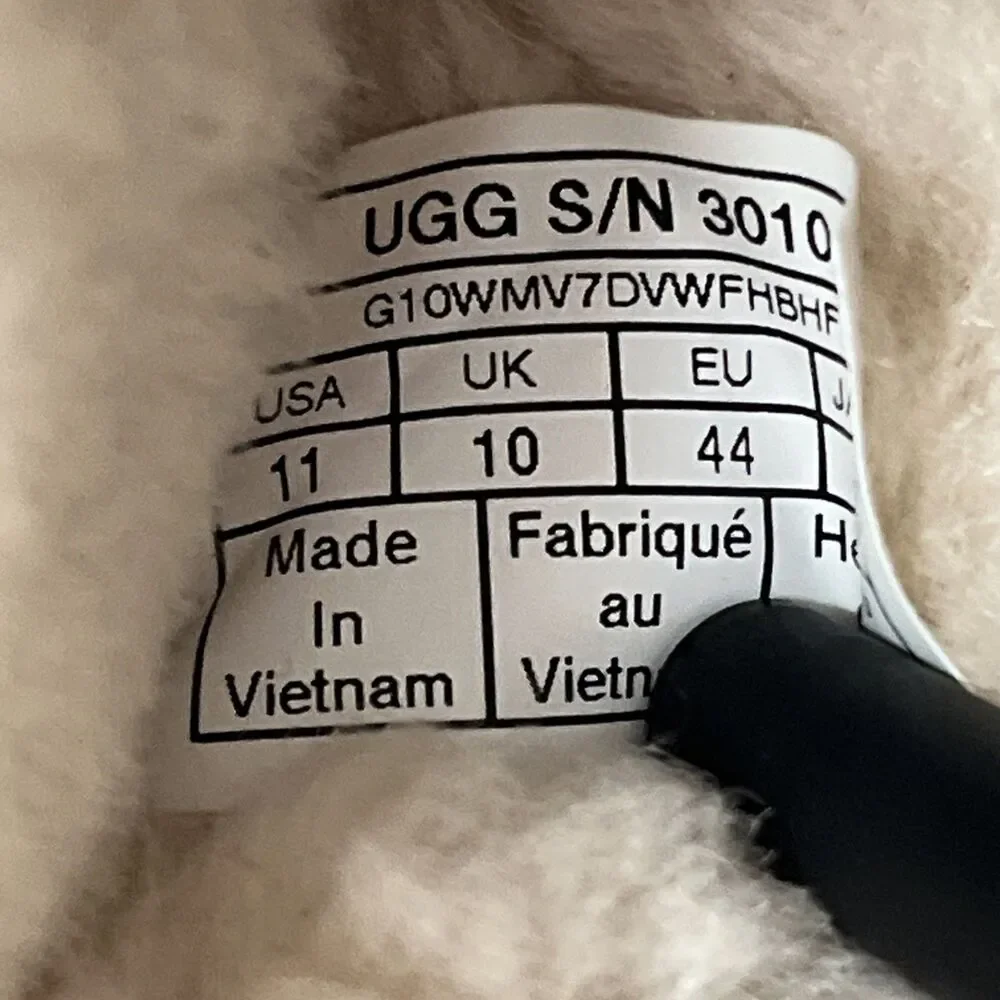UGG KENTON CHESTNUT SUEDE MOCCASIN SLIP ON SLIPPER US 11 / EU 44 / UK 10